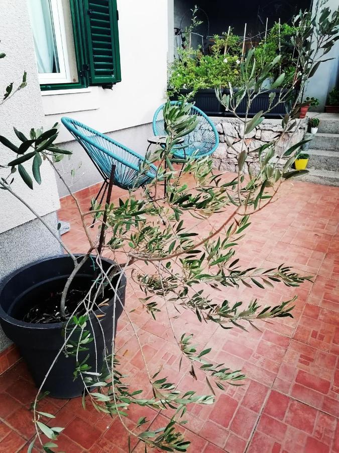 Dairos Apartment Mali Losinj Exterior photo