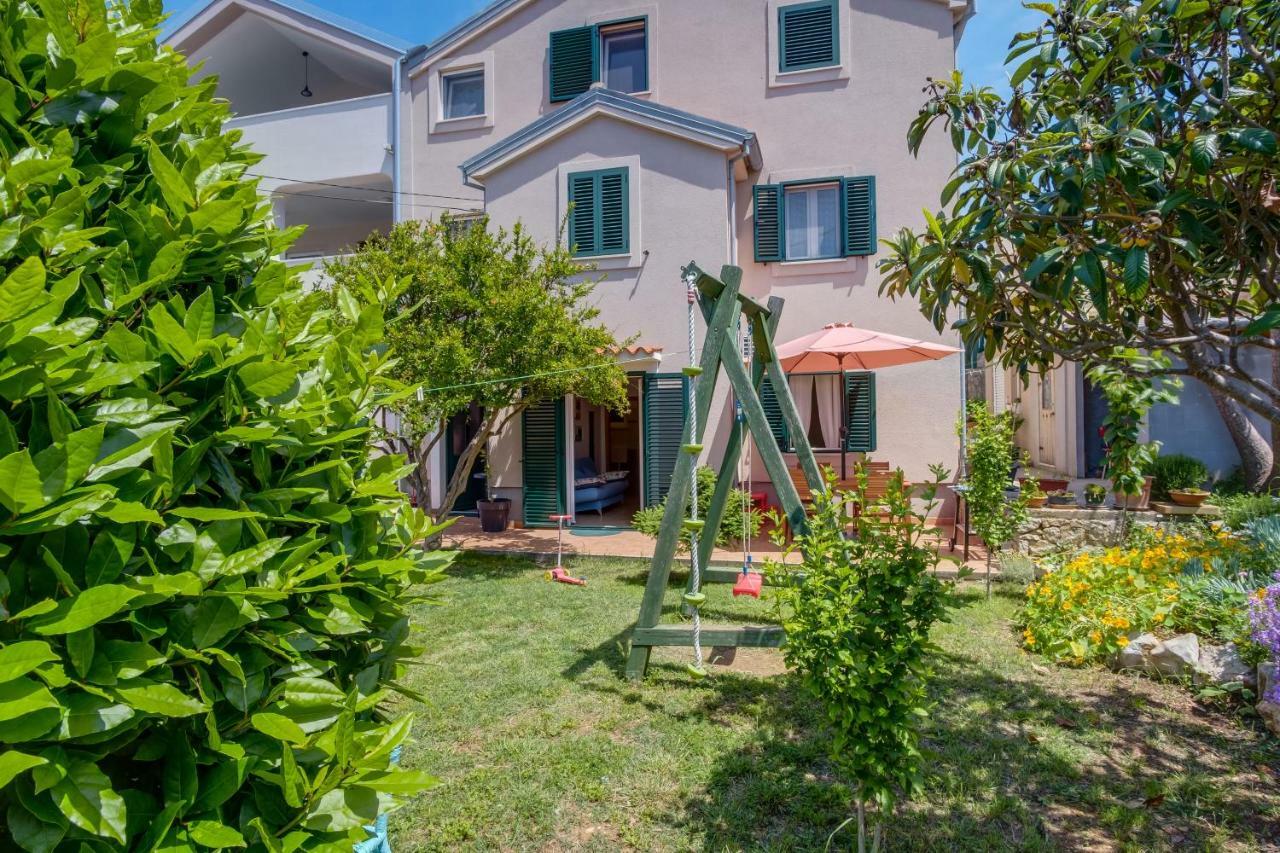 Dairos Apartment Mali Losinj Exterior photo