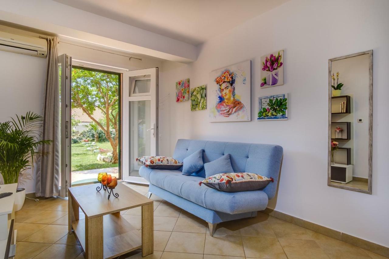 Dairos Apartment Mali Losinj Exterior photo